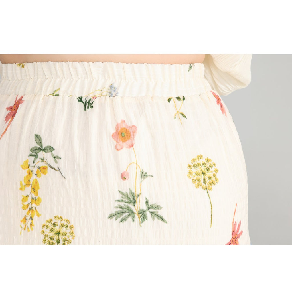 Plus Size Colourful Flowers Midi Skirt - elastic waist band