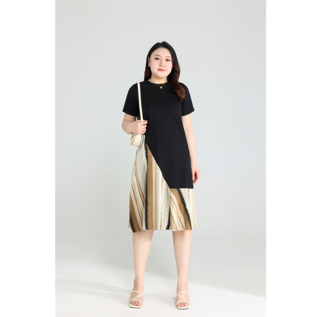 Plus Size Diagonal Stripes Dress