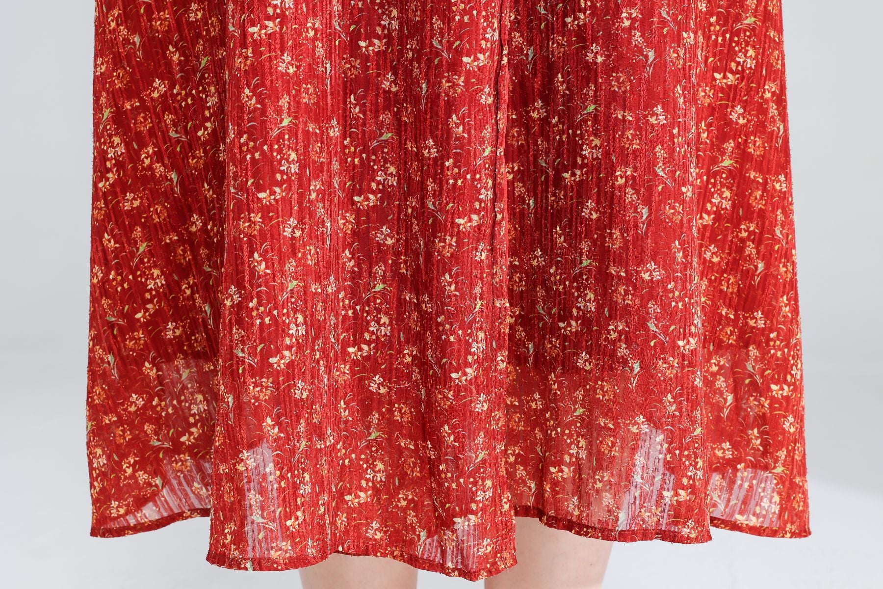 Plus Size Ditsy Floral Short Sleeve Wrap Dress