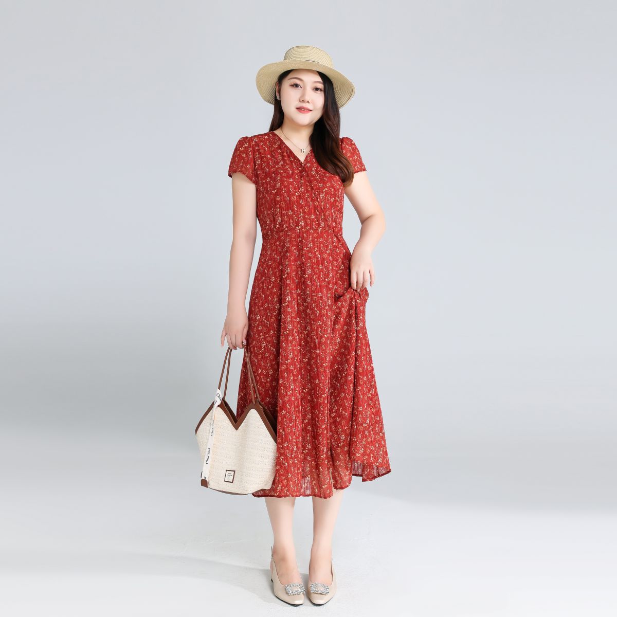 Plus Size Ditsy Floral Short Sleeve Wrap Dress - holiday