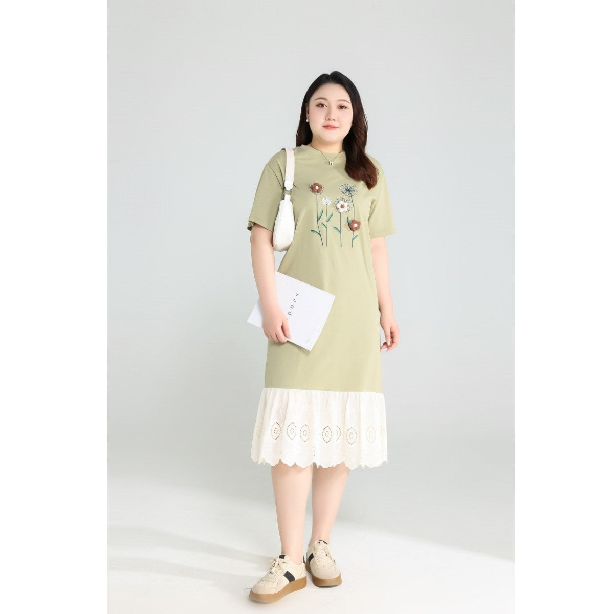 Plus Size Green Floral Lace T Shirt Dress
