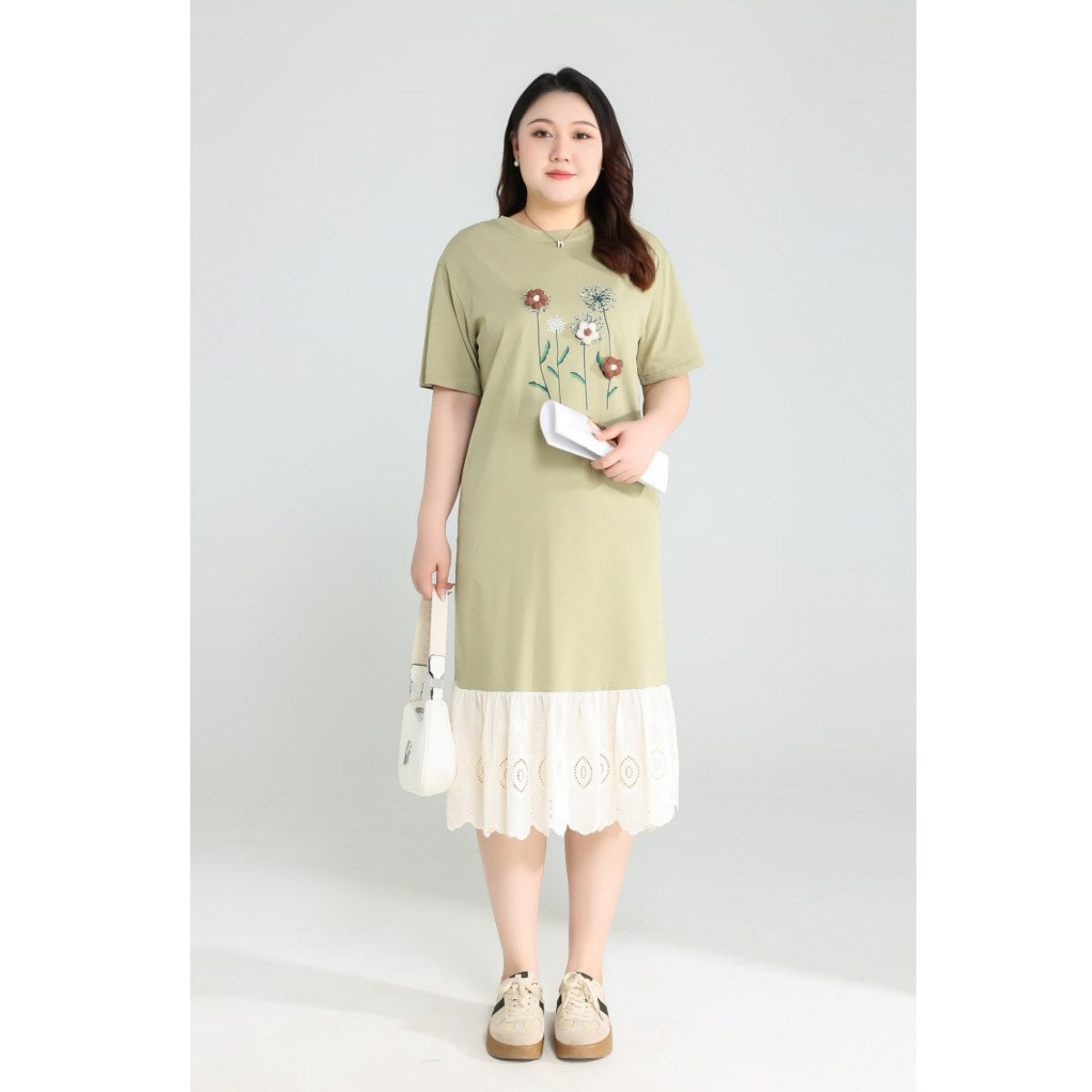Plus Size Green Floral Lace T Shirt Dress