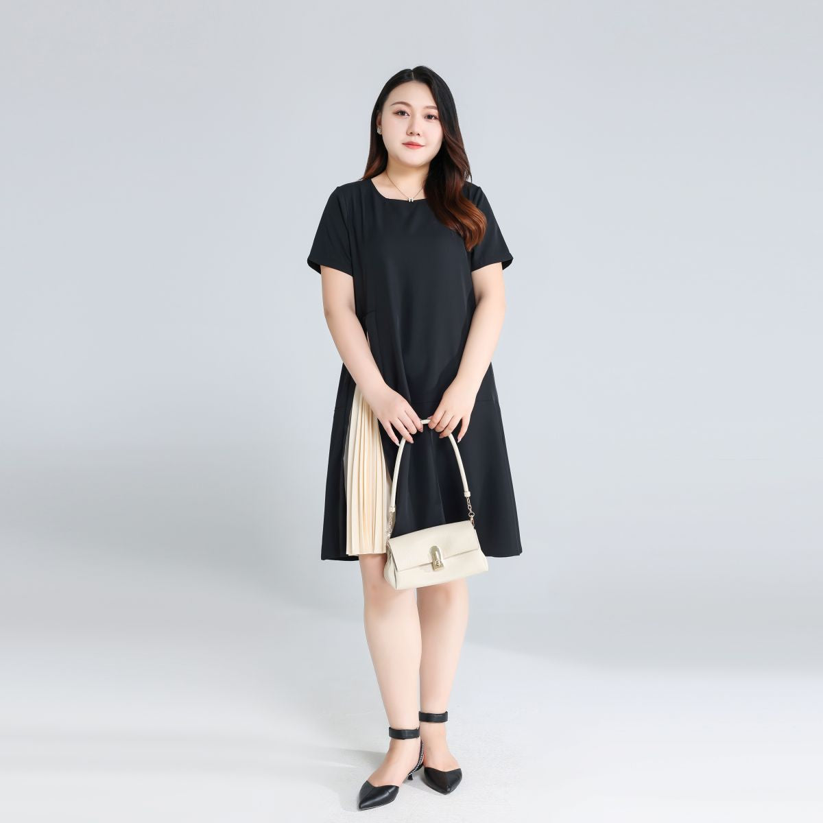 Plus Size Round Neck Work Black Dress