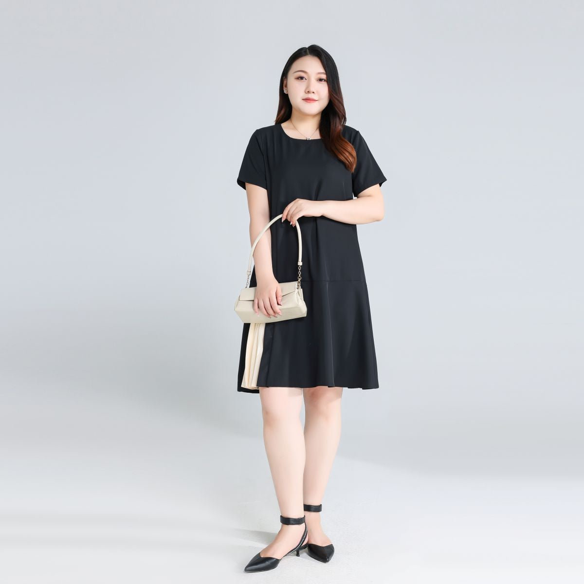 Plus Size Round Neck Work Black Dress