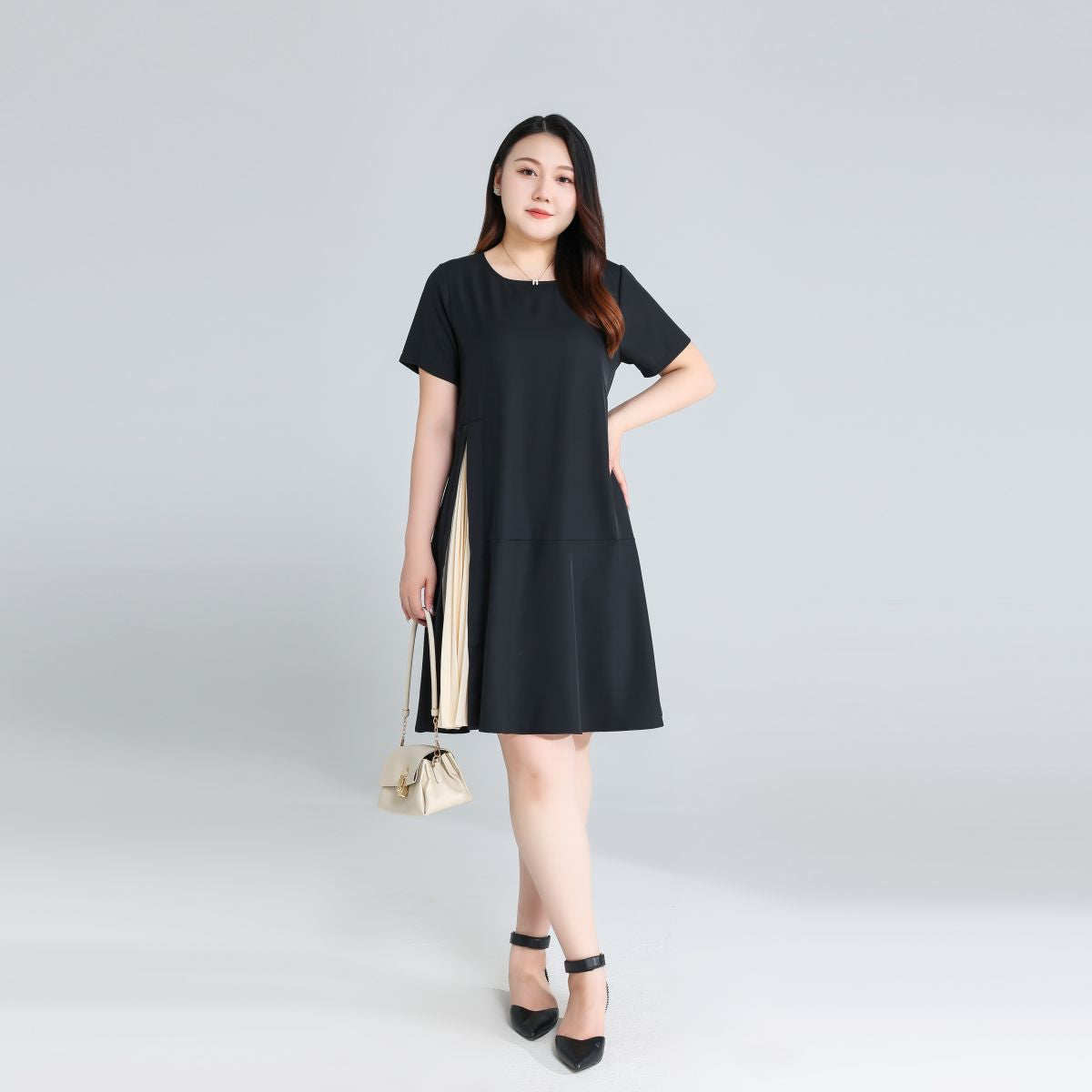 Plus Size Round Neck Work Black Dress