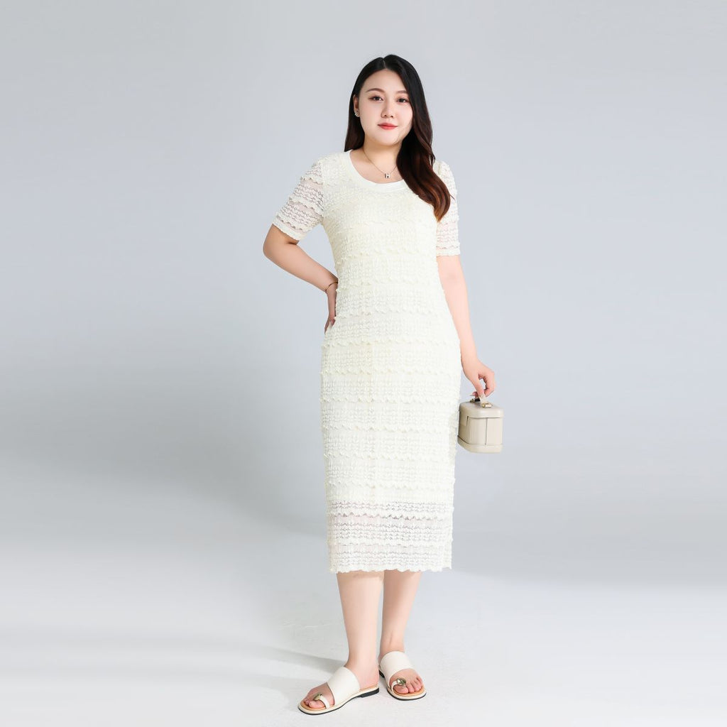 Plus Size Lace Round Neck Pencil Dress